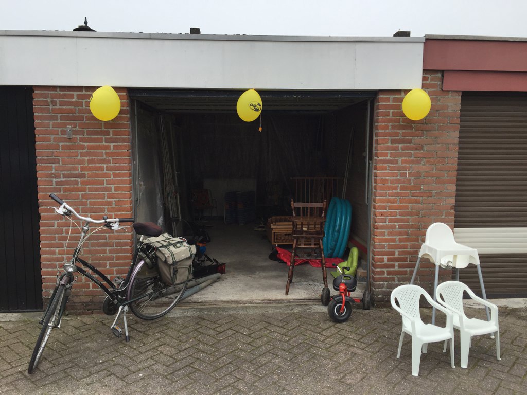 Garagesale (12)